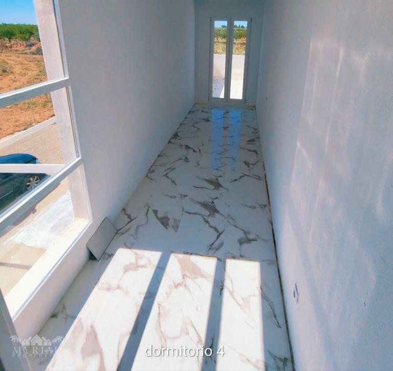 Property thumbnail 19