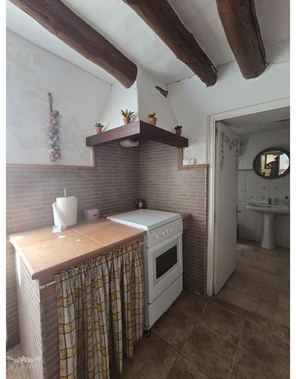 Property thumbnail 11