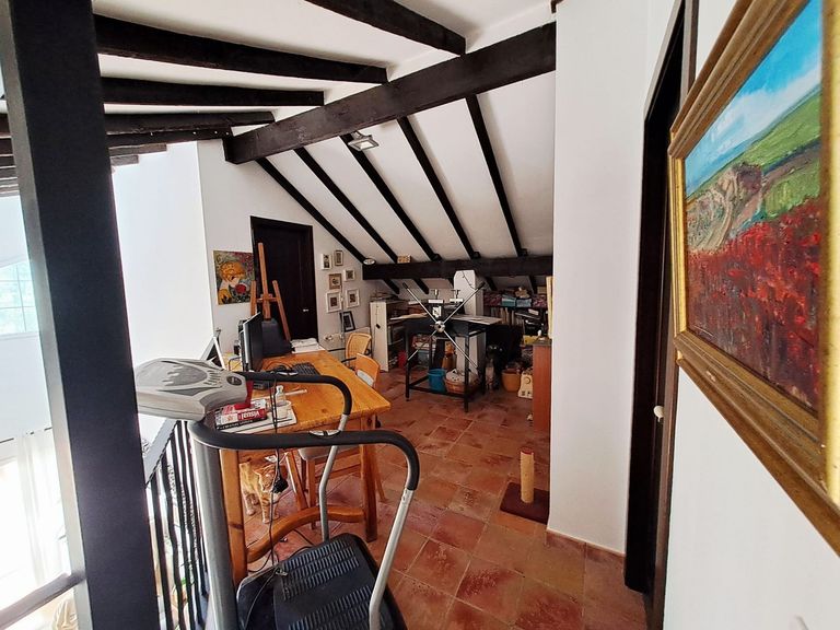 Property thumbnail 18