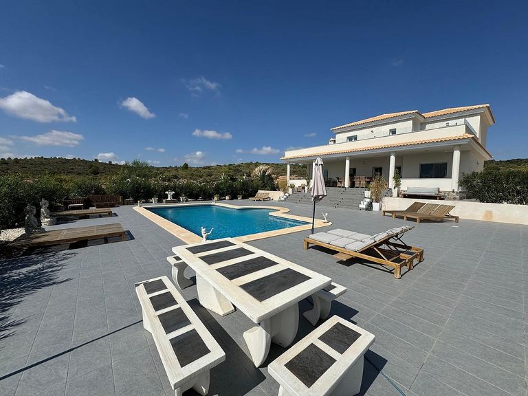 Property thumbnail 26