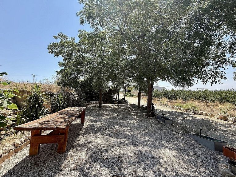 Property thumbnail 12