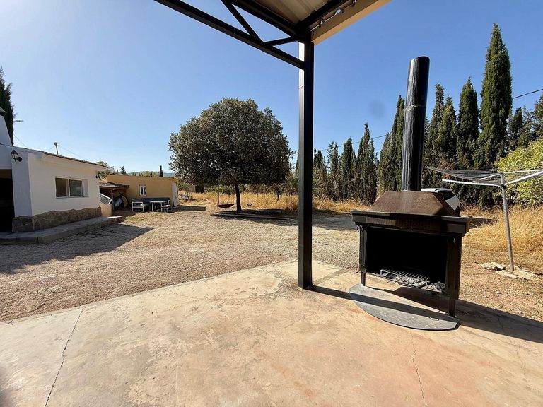 Property thumbnail 4
