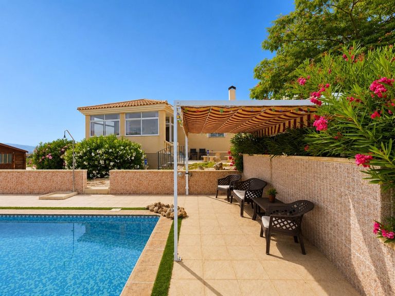 Property thumbnail 10