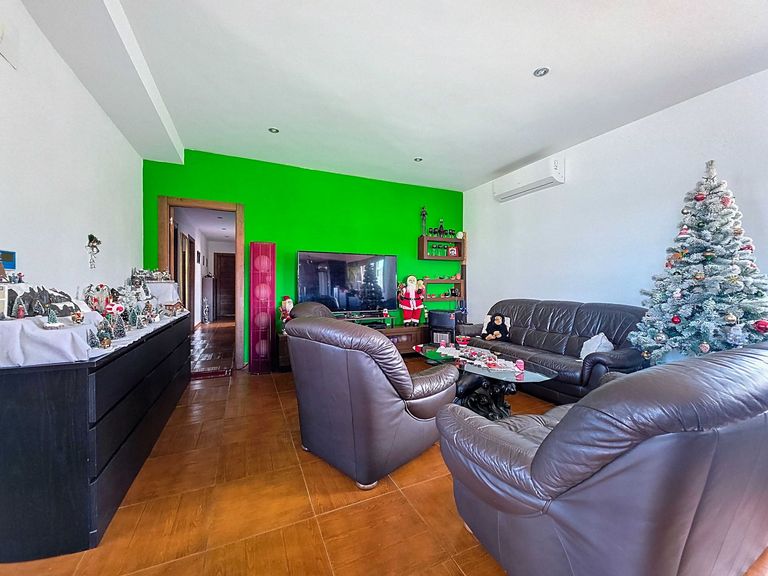 Property thumbnail 40