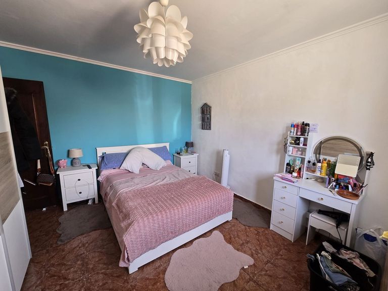 Property thumbnail 35