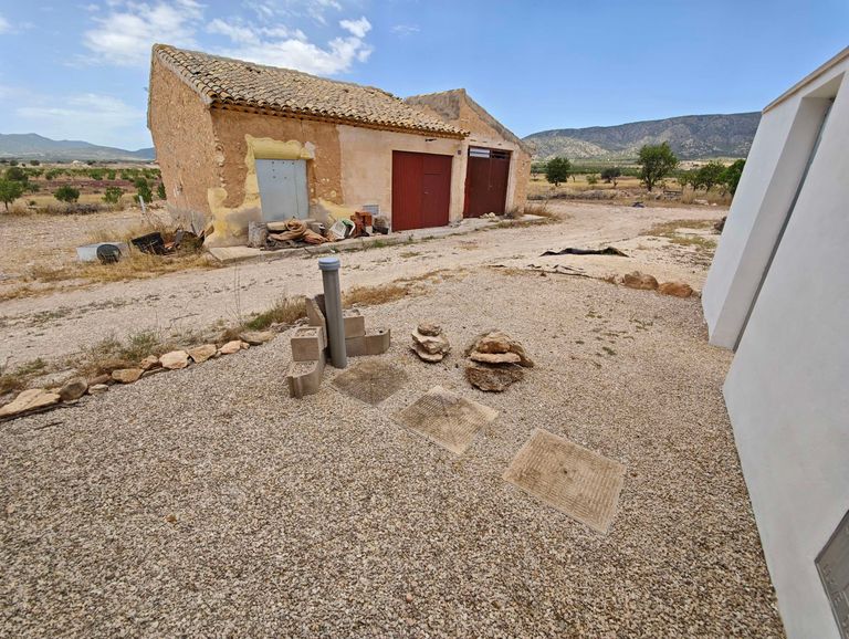 Property thumbnail 24