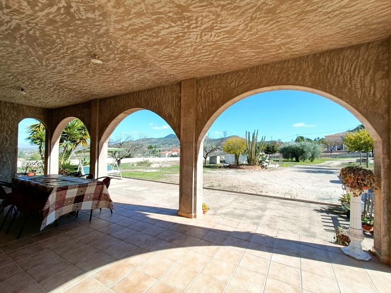 Property thumbnail 12