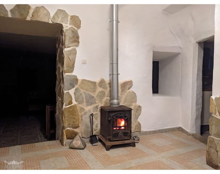 Property thumbnail 3