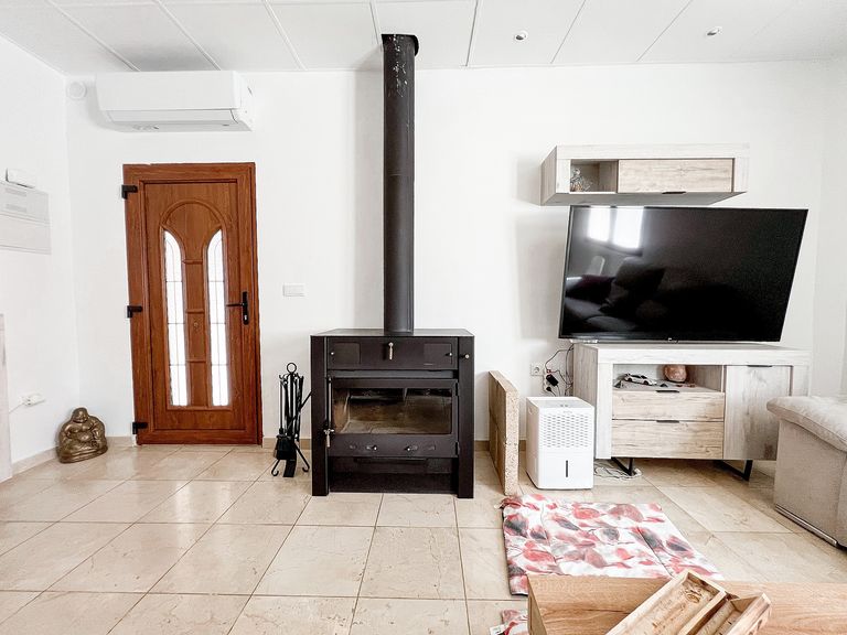 Property thumbnail 3