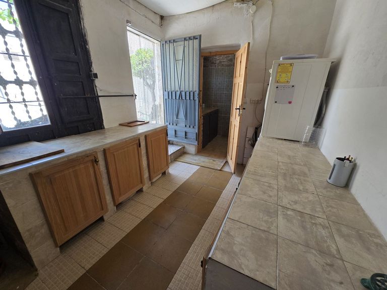 Property thumbnail 9
