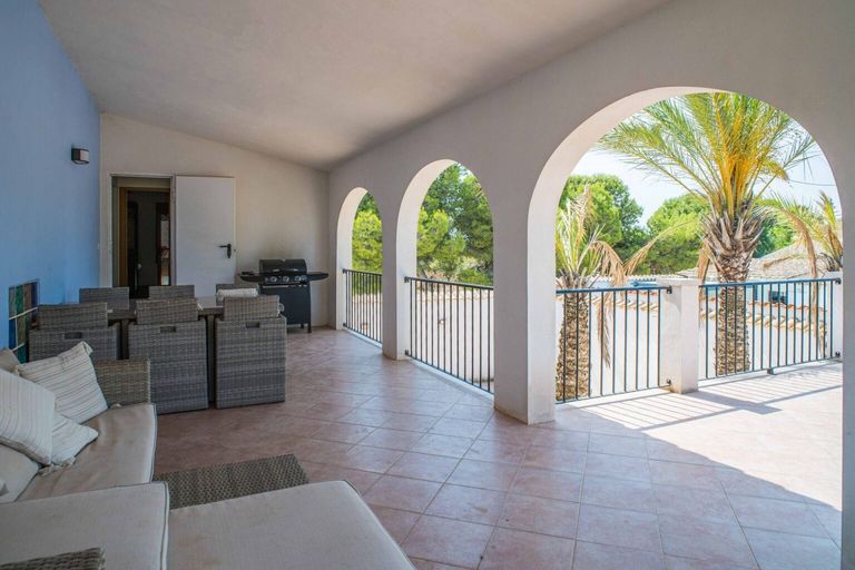 Property thumbnail 8