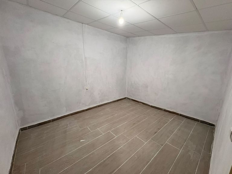 Property thumbnail 5