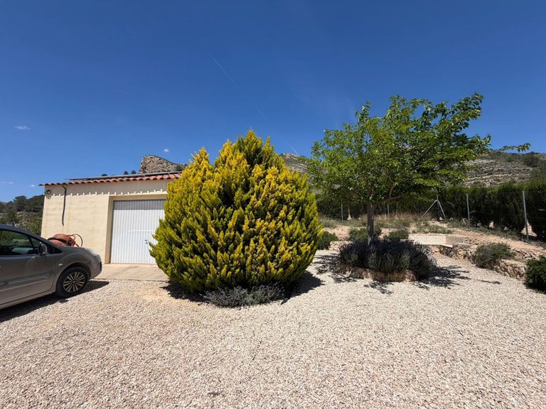 Property thumbnail 18