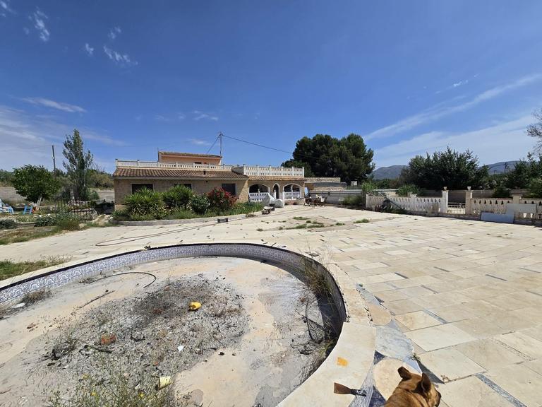 Property thumbnail 7