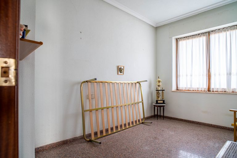Property thumbnail 14