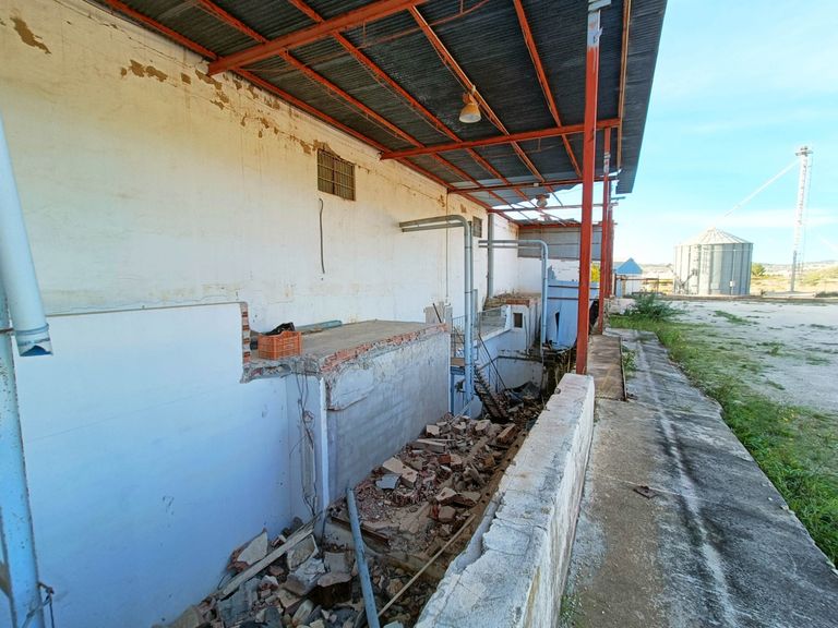 Property thumbnail 2