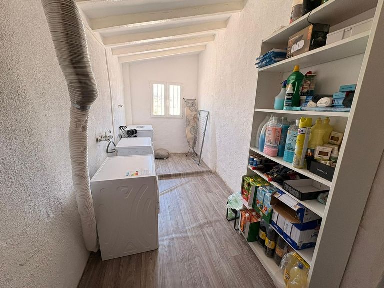 Property thumbnail 25