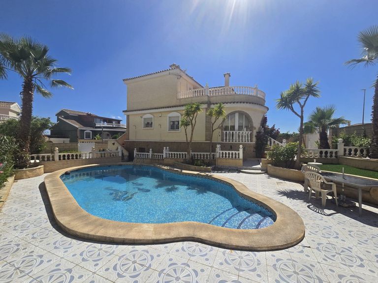 Property thumbnail 5