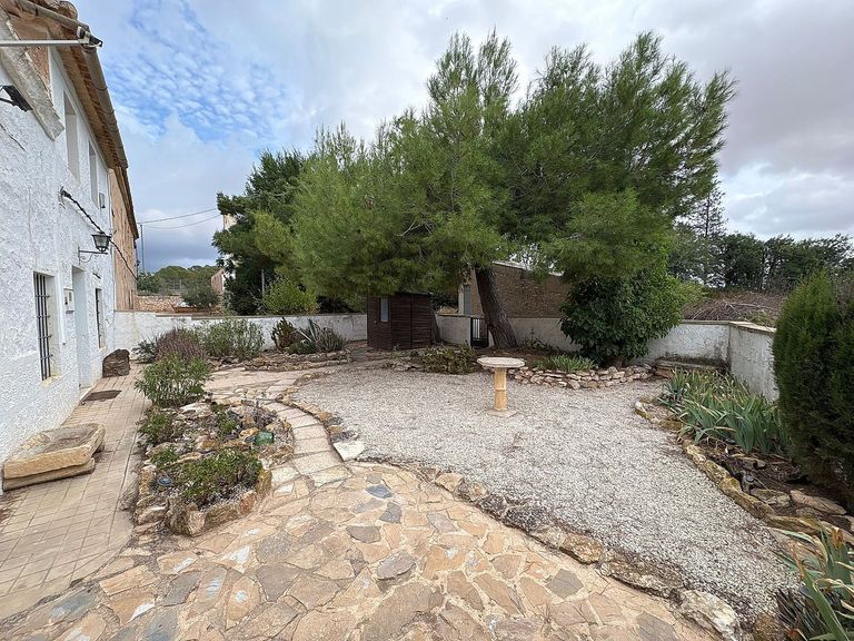Property thumbnail 7