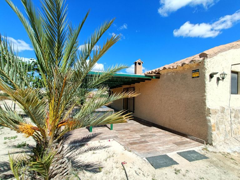 Property thumbnail 10