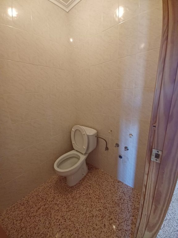 Property thumbnail 36