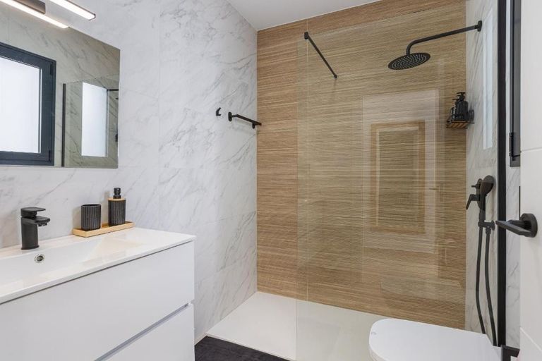Property thumbnail 20