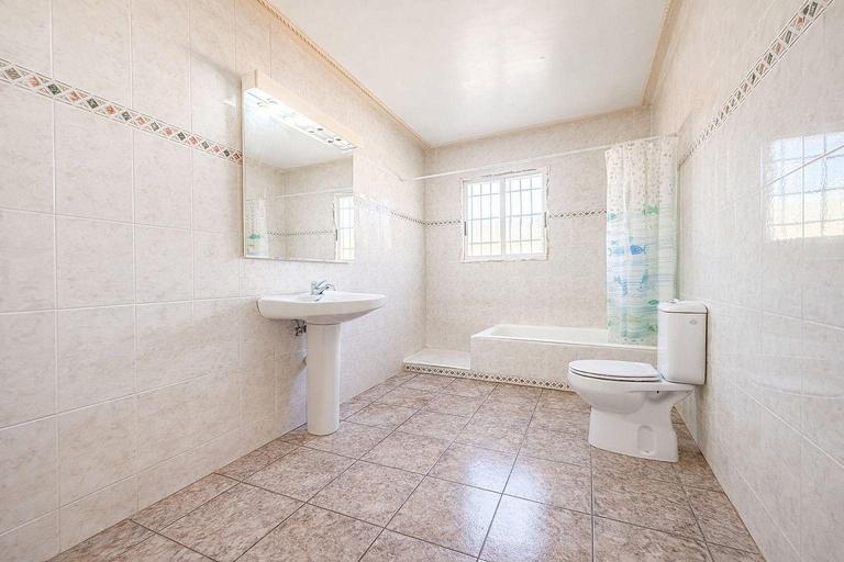 Property thumbnail 30