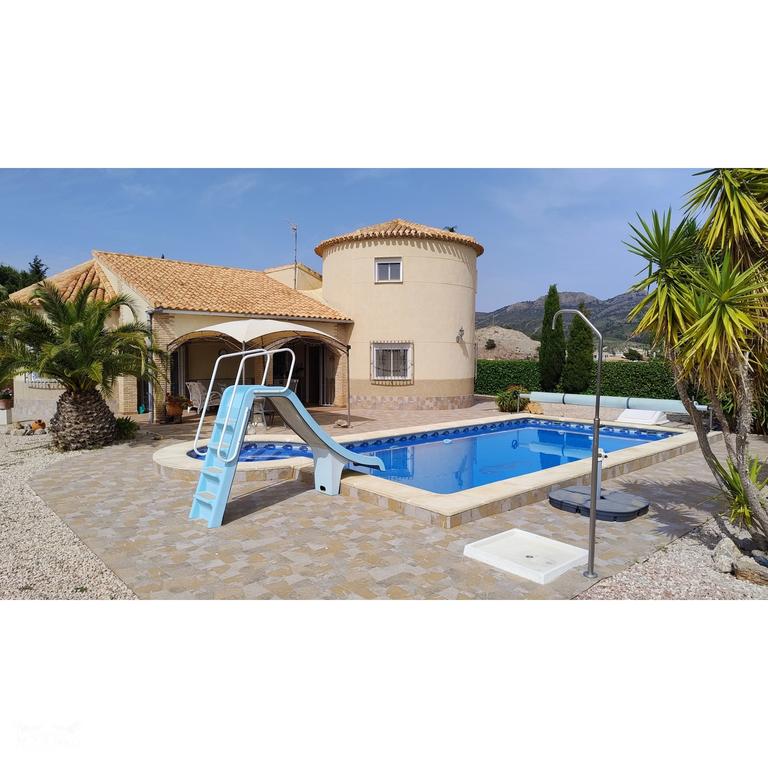 Property thumbnail 3