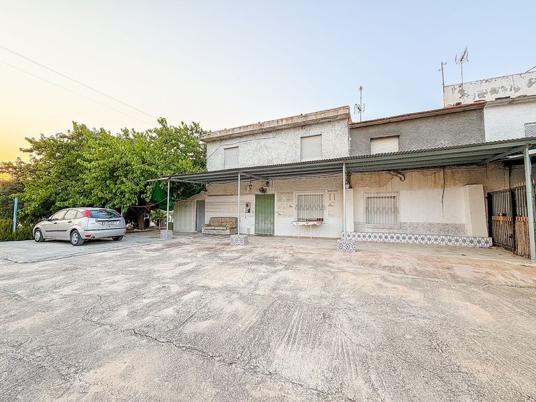 Property thumbnail 6