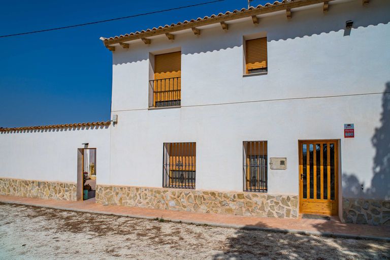Property thumbnail 10