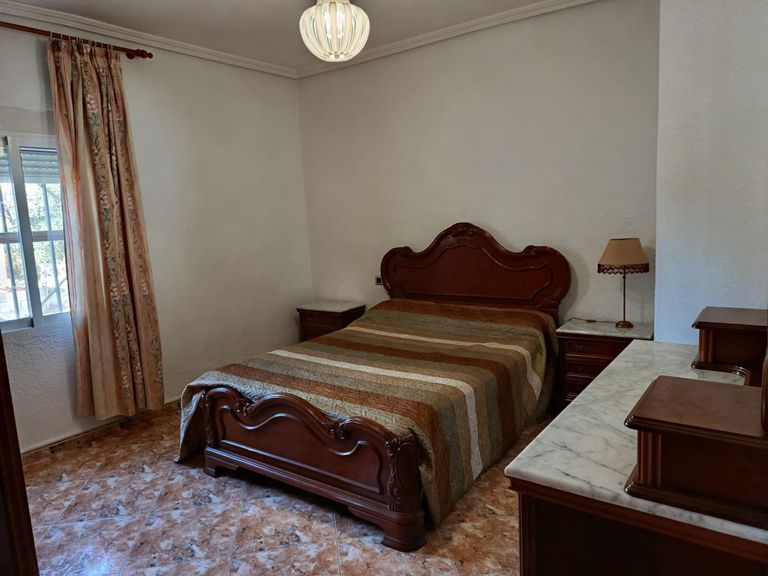 Property thumbnail 7