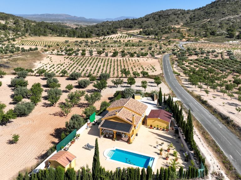 3 bedroom Detached Villa in La Zarza, Costa Blanca - Property IV720