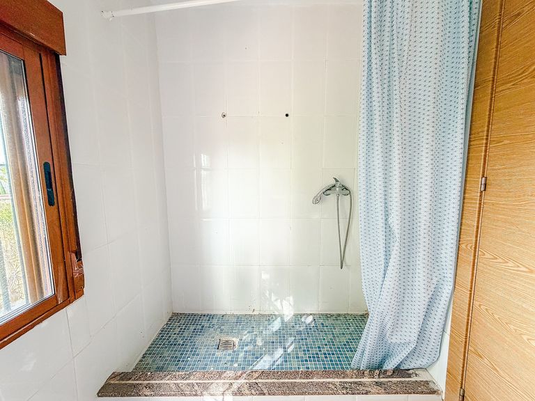 Property thumbnail 34