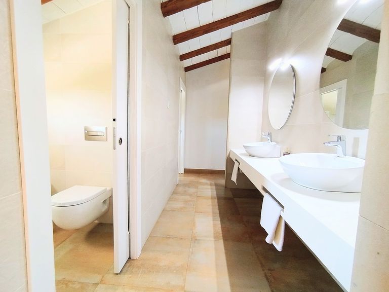Property thumbnail 25