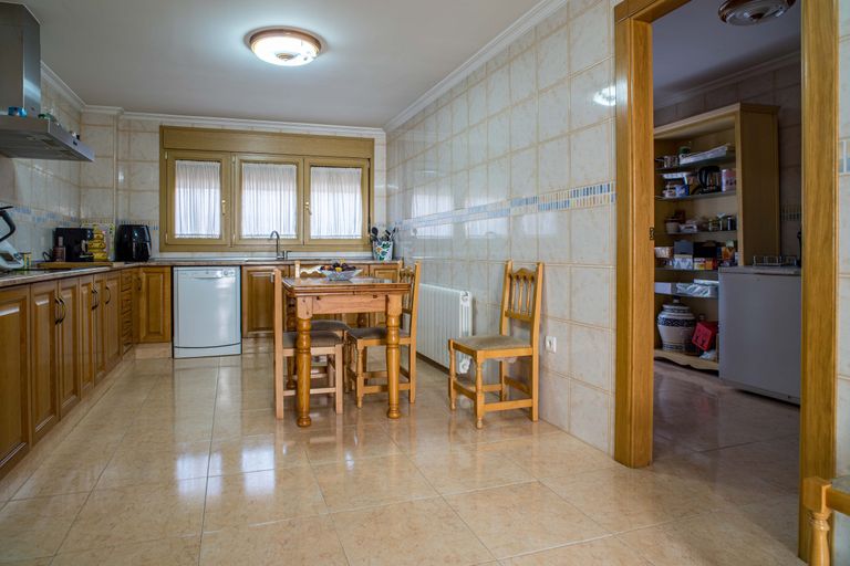 Property thumbnail 26