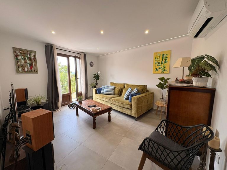Property thumbnail 2