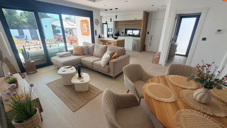 Property thumbnail 24