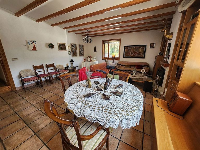 Property thumbnail 18
