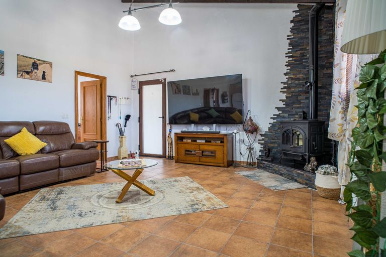 Property thumbnail 23