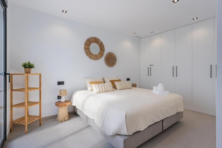 Property thumbnail 19