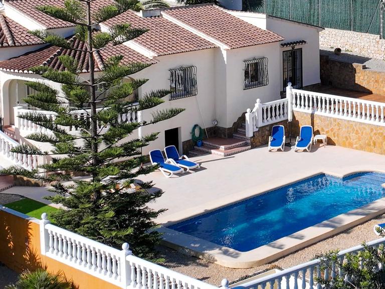 Property thumbnail 3