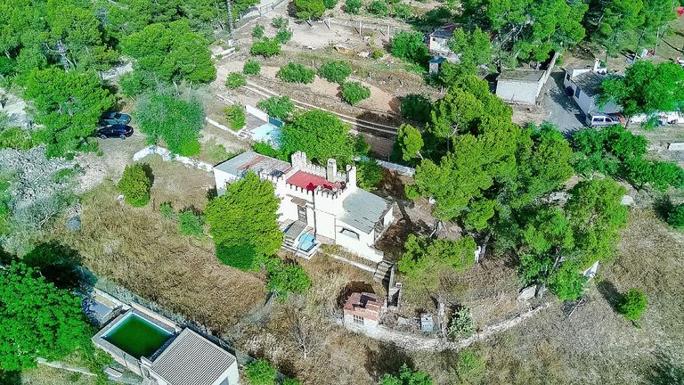 2 bedroom Finca / Rural house in Biar, Costa Blanca - Property IV22007