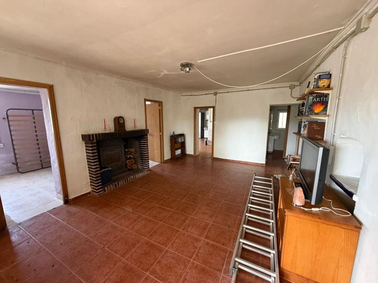 Property thumbnail 11