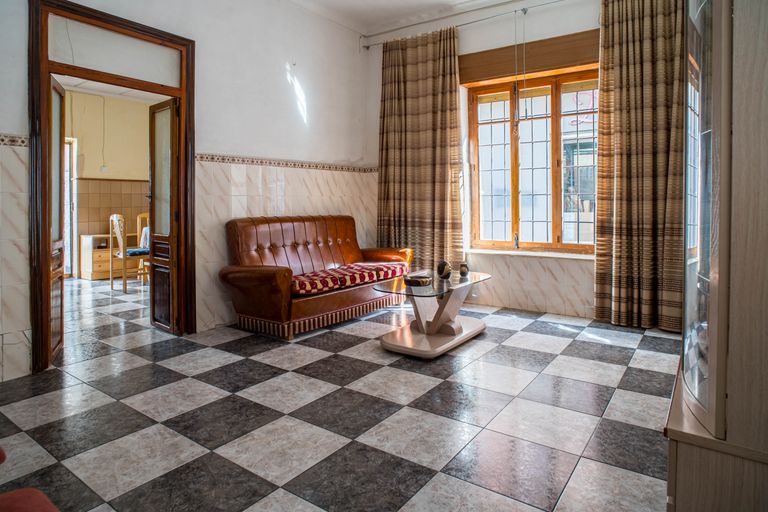 Property thumbnail 11