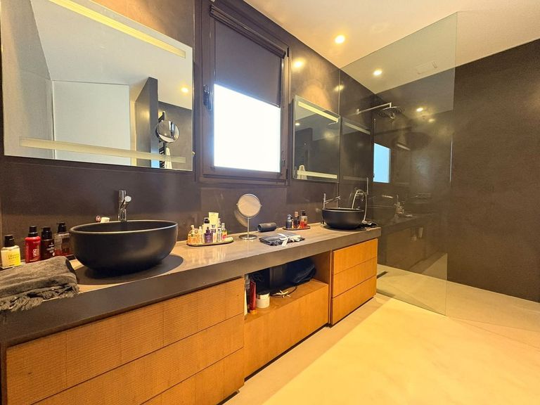 Property thumbnail 16