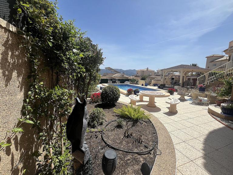 Property thumbnail 36