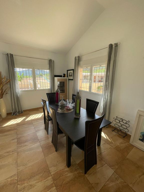 Property thumbnail 19