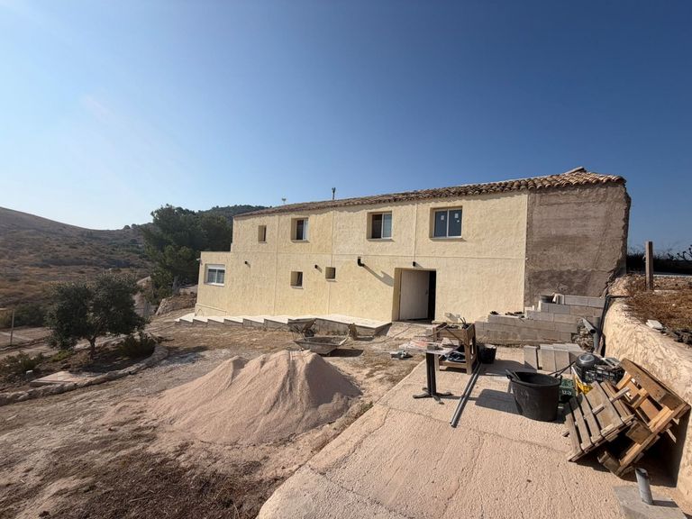 Property thumbnail 4