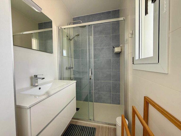 Property thumbnail 15