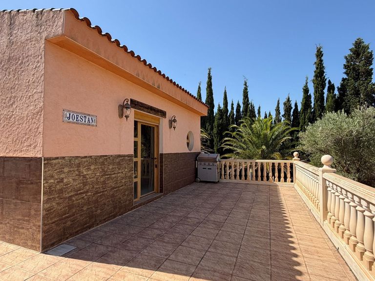 Property thumbnail 5
